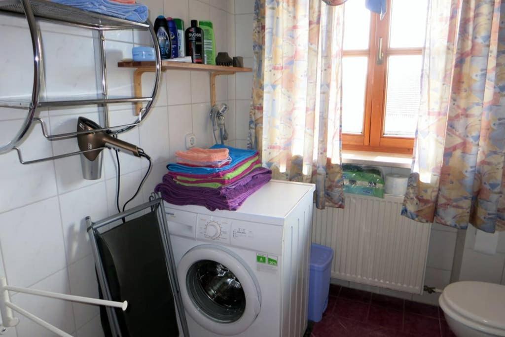 Apartamento Bergmann Burgkirchen an der Alz Exterior foto